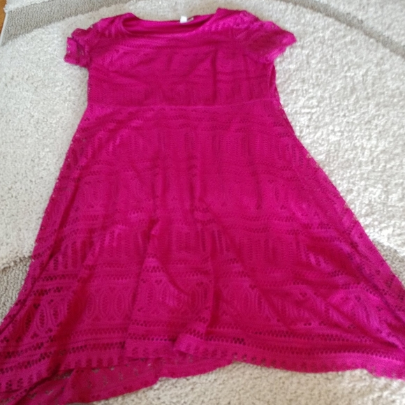 Dana Buchman Dresses & Skirts - DONATED Dana Buchman Short Sleeve Midi Dress